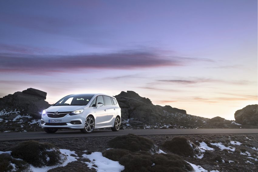 Opel/Vauxhall Zafira facelift unveiled with new face 501940