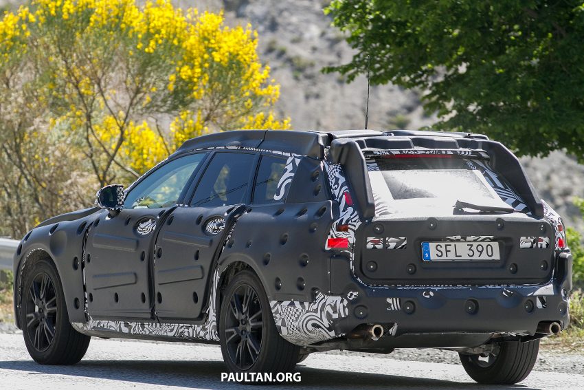 SPYSHOTS: Volvo V90 Cross Country spotted testing 503285