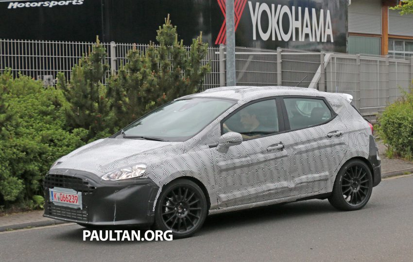 SPIED: 2017 Ford Fiesta ST wearing five-door body 511218