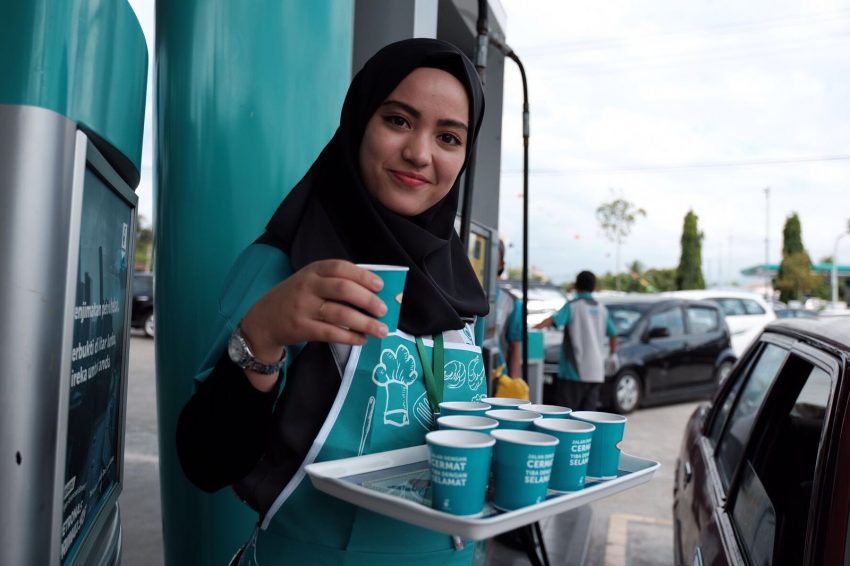 Petronas Coffee Break tawar 900k cawan kopi percuma untuk pengguna jalan raya sempena Aidilfitri tahun ini 513308