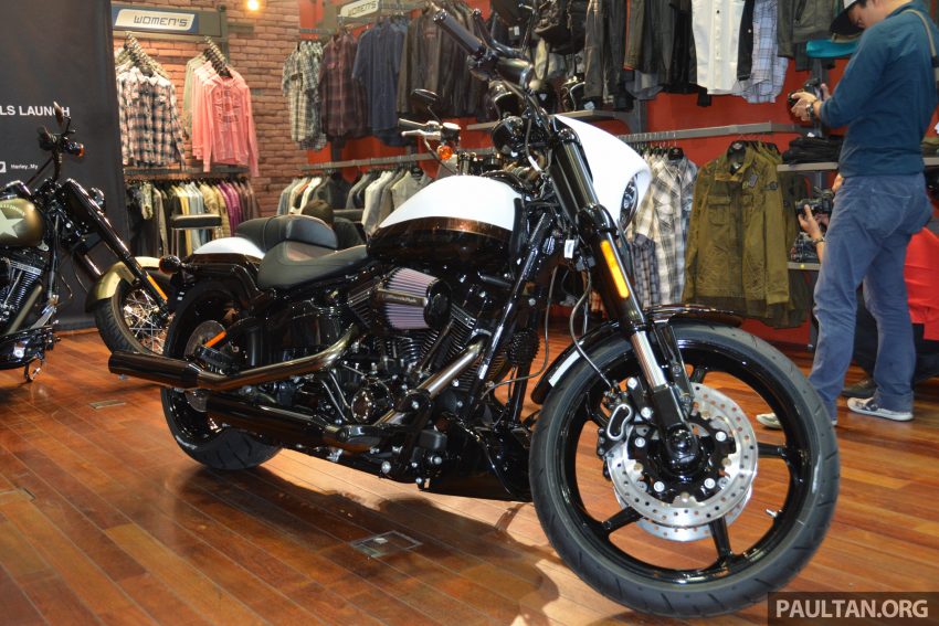 2016 Harley-Davidson Roadster 1200 CX, Softail Slim S, CVO Pro Street Breakout in Malaysia, from RM 110k 523727