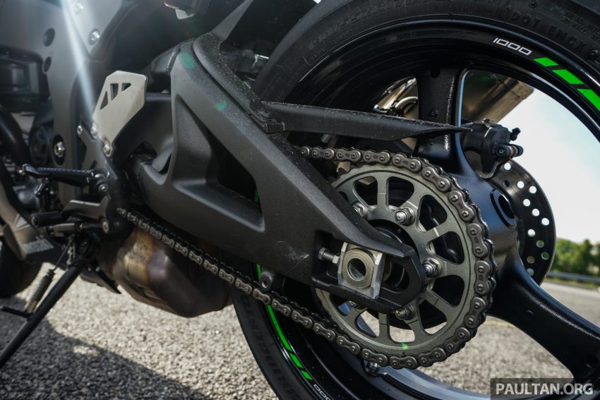 REVIEW: 2016 Kawasaki Ninja ZX-10R – road or race? 521898