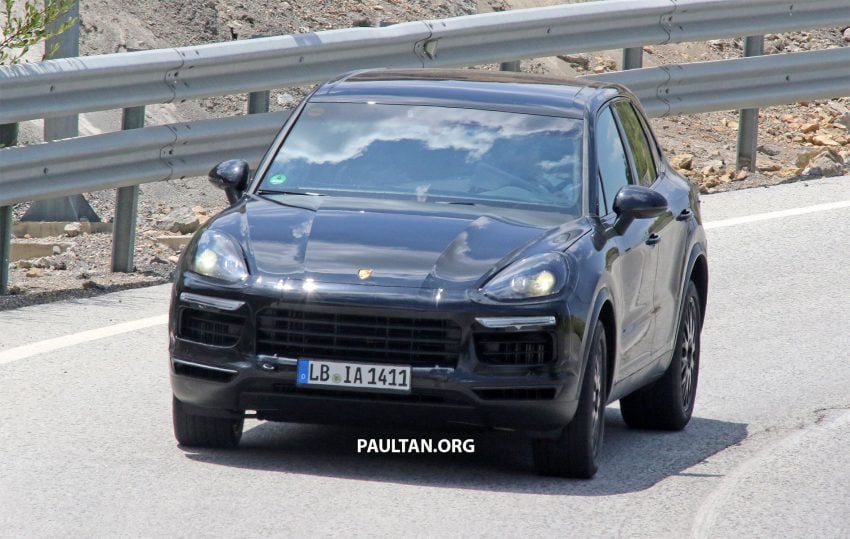 2018 Porsche Cayenne spotted hot weather testing 517454