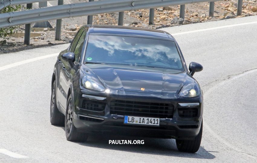 2018 Porsche Cayenne spotted hot weather testing 517455