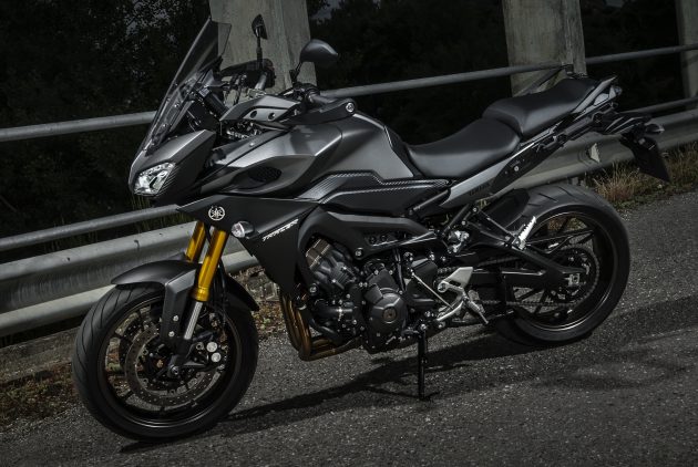 2017-Yamaha-MT-09-Tracker-32