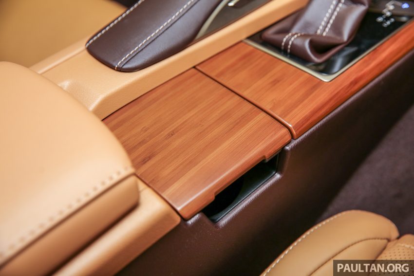 GALLERY: Lexus ES 250 Luxury limited edition – two exclusive colours, Bamboo interior trim, 50 units 523934