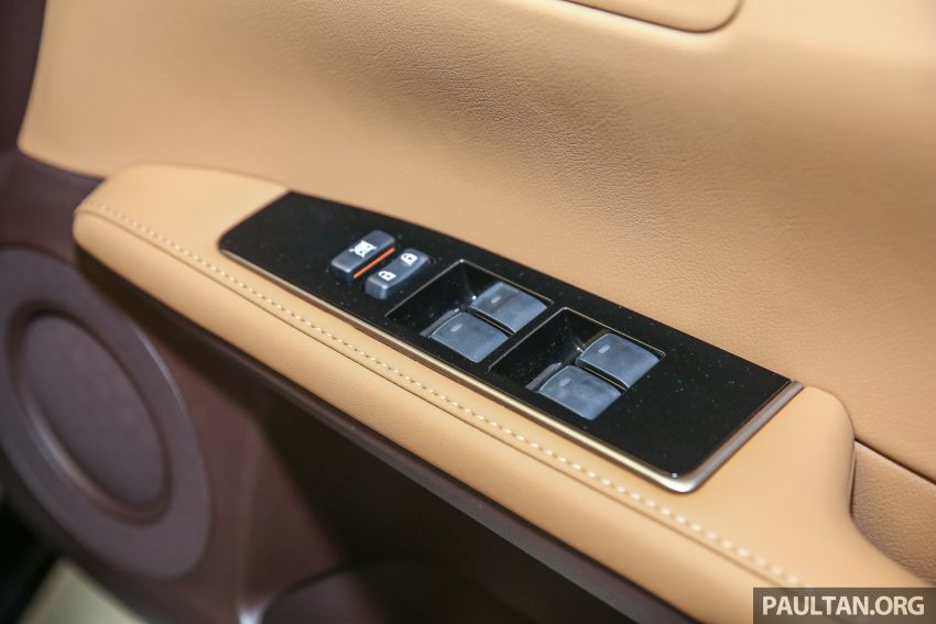 GALLERY: Lexus ES 250 Luxury limited edition – two exclusive colours, Bamboo interior trim, 50 units 523940