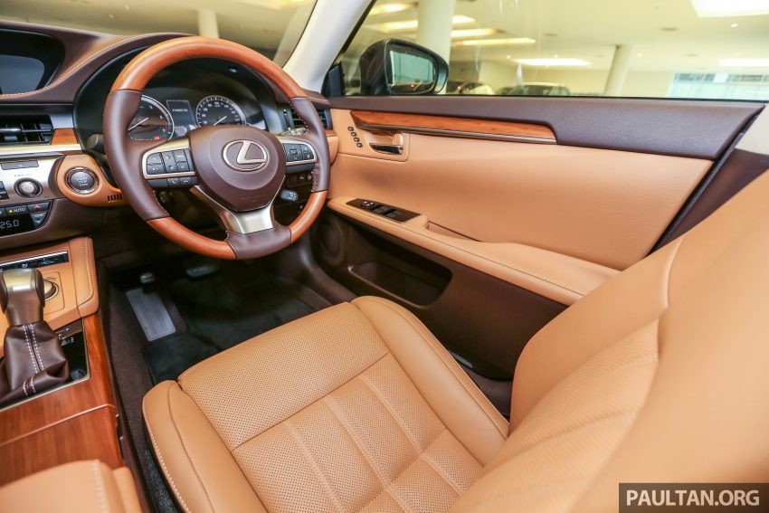 GALERI: Lexus ES 250 Luxury edisi terhad – dua warna eksklusif, kekemasan dalaman Bamboo, 50 unit 524110