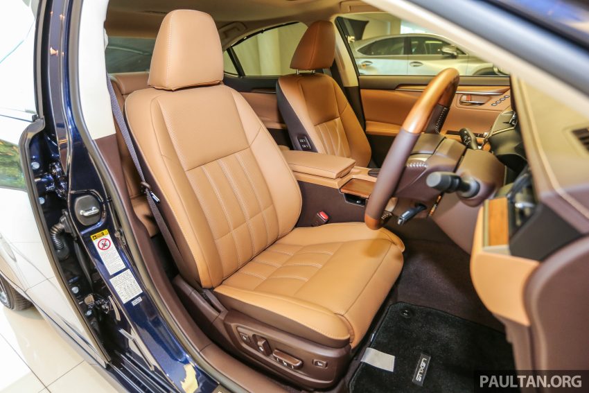 GALERI: Lexus ES 250 Luxury edisi terhad – dua warna eksklusif, kekemasan dalaman Bamboo, 50 unit 524112
