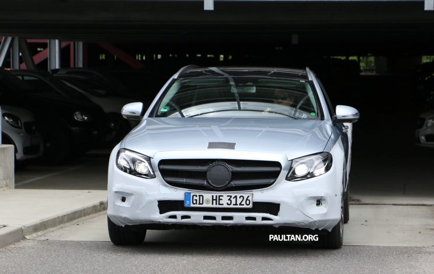SPIED: All Terrain Merc E-Class sheds some disguise 527988