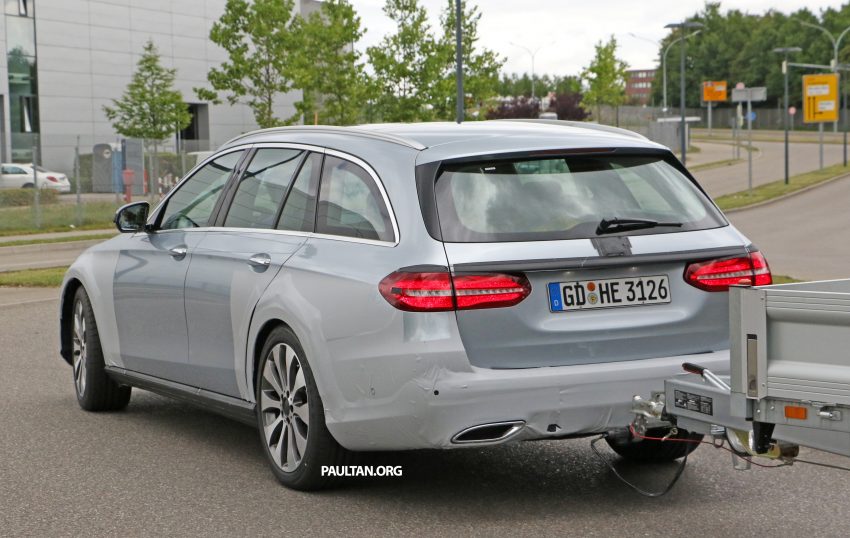 SPIED: All Terrain Merc E-Class sheds some disguise 527980