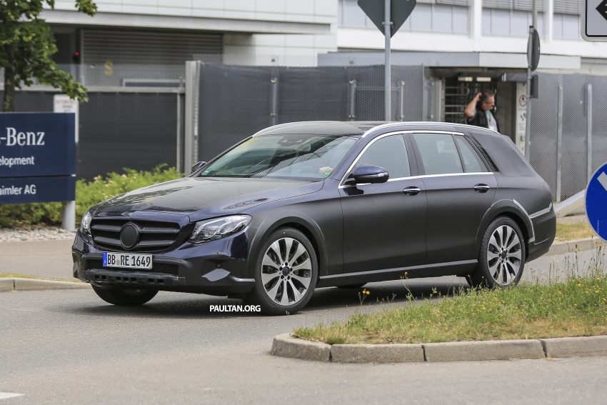 SPIED: All Terrain Merc E-Class sheds some disguise 518922