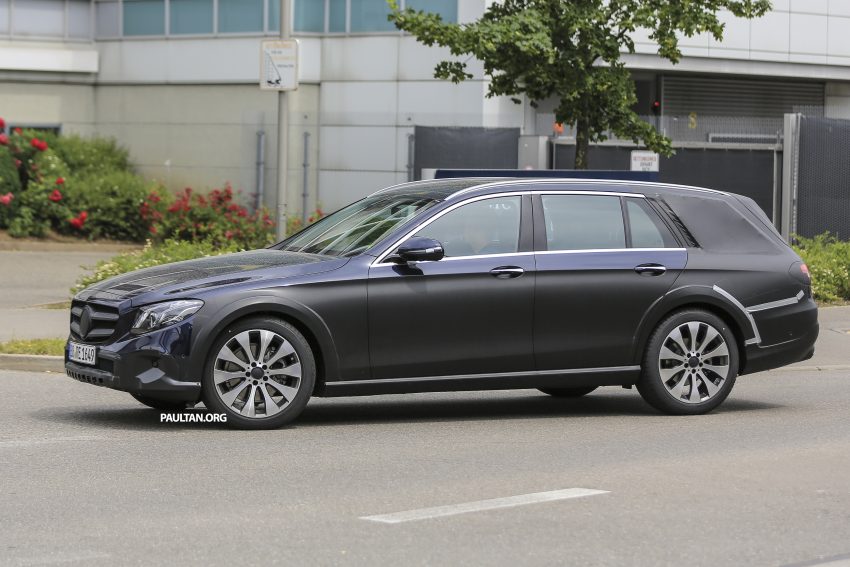 SPIED: All Terrain Merc E-Class sheds some disguise 518924