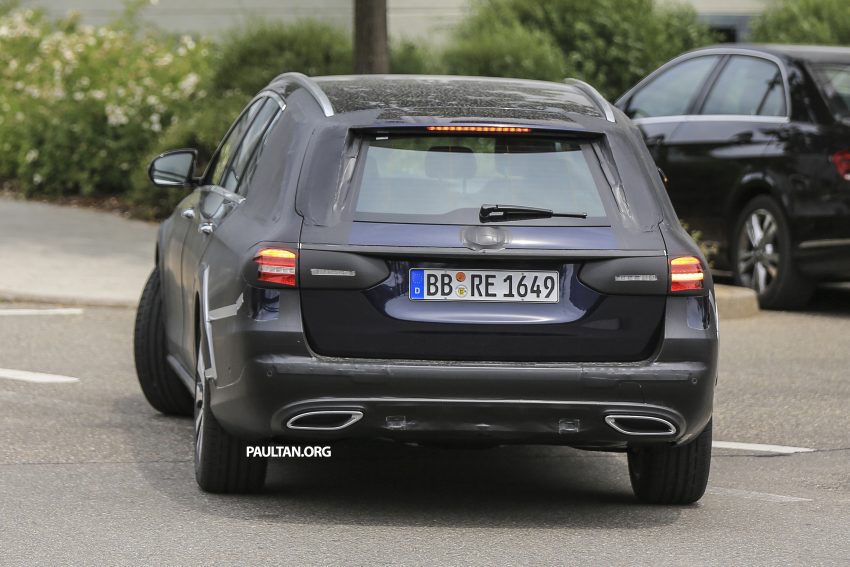 SPIED: All Terrain Merc E-Class sheds some disguise 518928