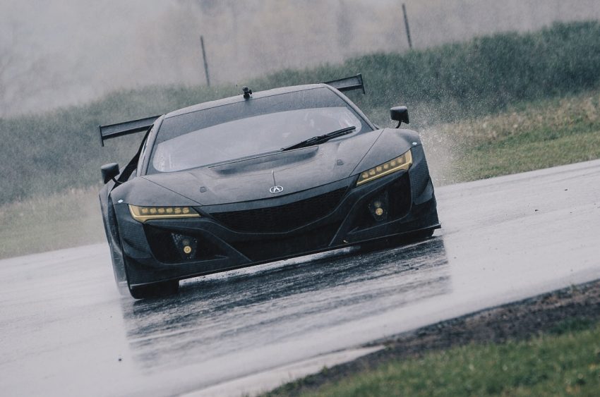 Acura NSX GT3 shows its naked carbon-fibre body 516534