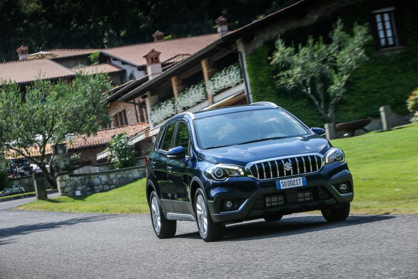 Suzuki S-Cross facelift launched in Italy with turbos 523773