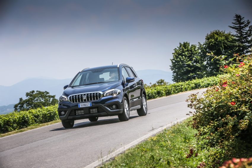 Suzuki S-Cross facelift launched in Italy with turbos 523809