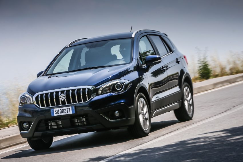 Suzuki S-Cross facelift launched in Italy with turbos 523814