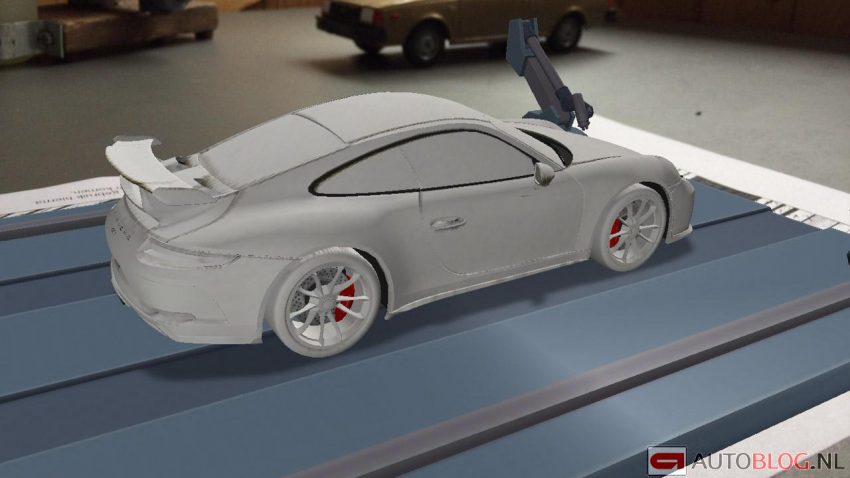 Porsche 911 GT3 facelift leaked via smartphone app 518742