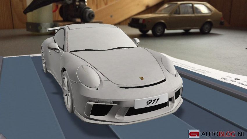 Porsche 911 GT3 facelift leaked via smartphone app 518743