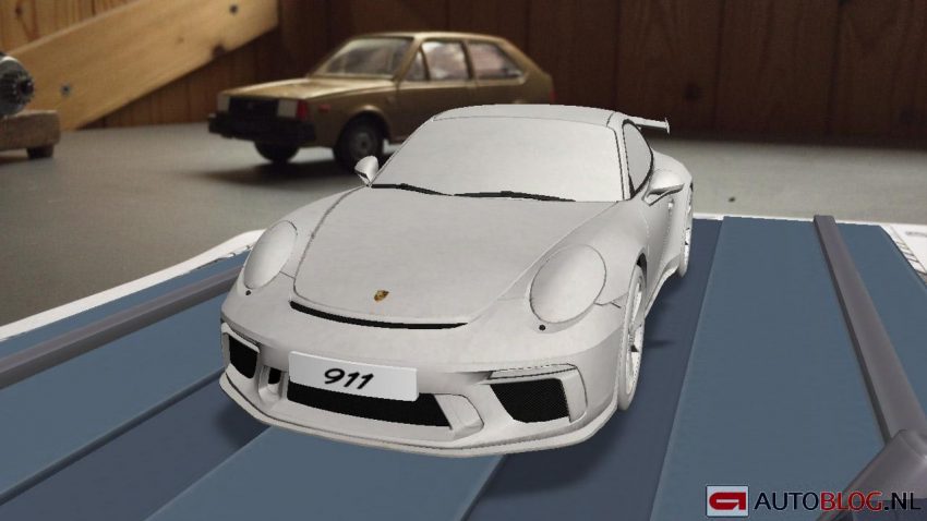 Porsche 911 GT3 facelift leaked via smartphone app 518744