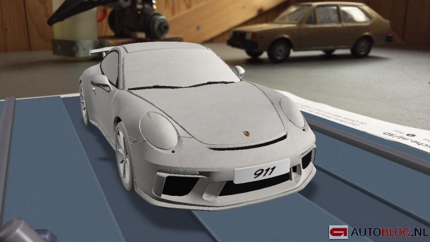 Porsche 911 GT3 facelift leaked via smartphone app 518746