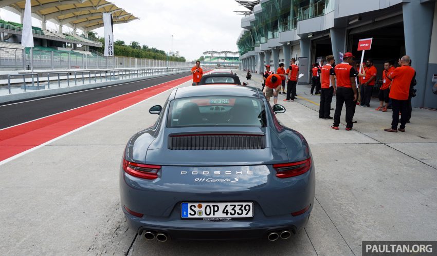 Porsche World Roadshow 2016 – get in, get driving 521458