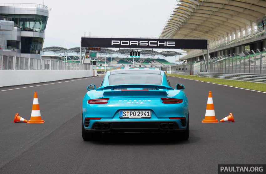 Porsche World Roadshow 2016 – get in, get driving 521481