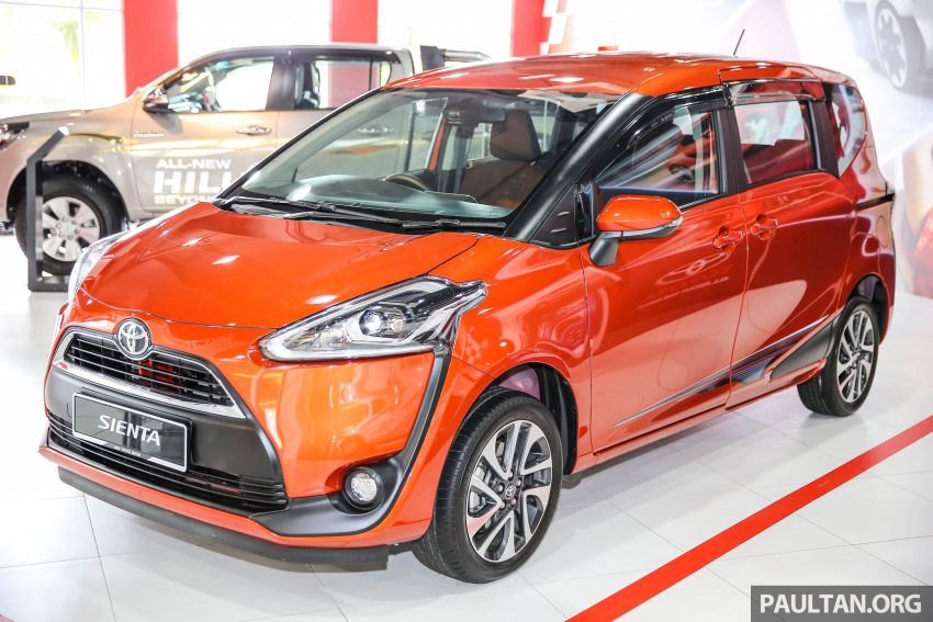 GALLERY: 2016 Toyota Sienta at Mitsui Outlet Park 516408