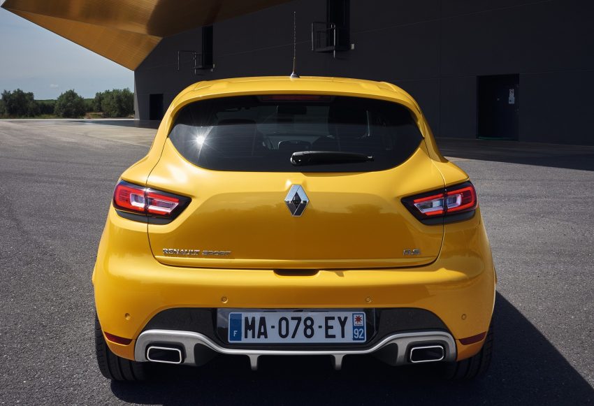 Renault reveals Clio RS facelift – three variants on offer; new GT Line pack available for standard car 516001