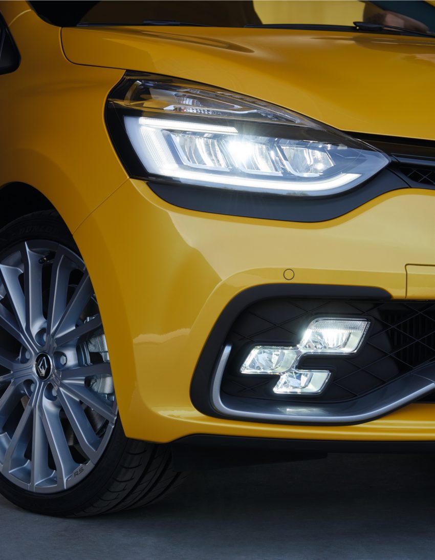 Renault reveals Clio RS facelift – three variants on offer; new GT Line pack available for standard car 515999
