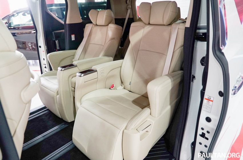 Toyota Alphard and Vellfire – Malaysian spec cars previewed at Toyota showroom, Mitsui Outlet Park 524487