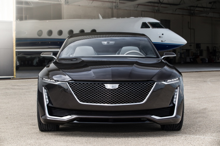 Cadillac Escala Concept unveiled at Pebble Beach, previews future design language for upcoming models 537495