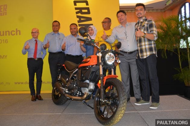 2016 Ducati SCrambler Sixty2 launch-1