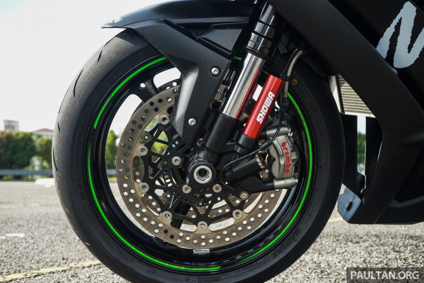 REVIEW: 2016 Kawasaki Ninja ZX-10R – road or race? 528730