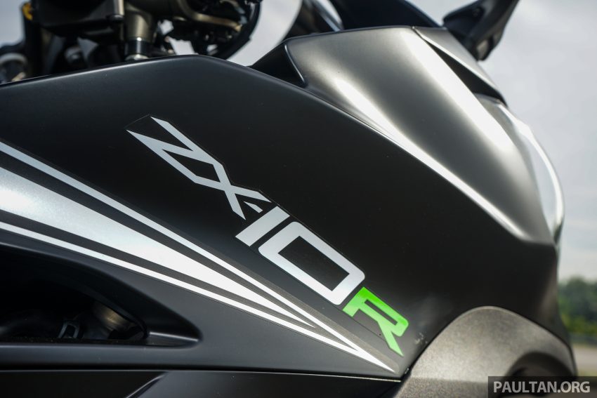 REVIEW: 2016 Kawasaki Ninja ZX-10R – road or race? 528732