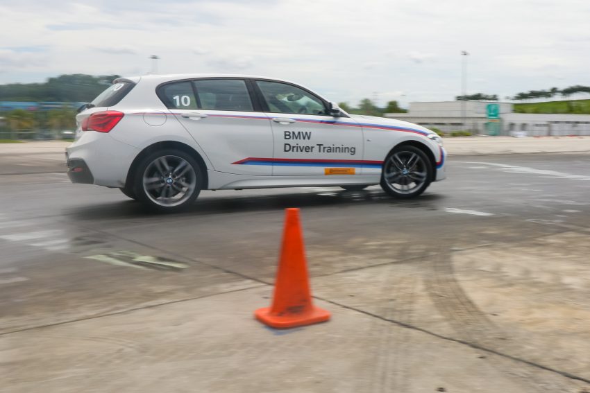 BMW Driver Training – asah kemahiran memandu 530833