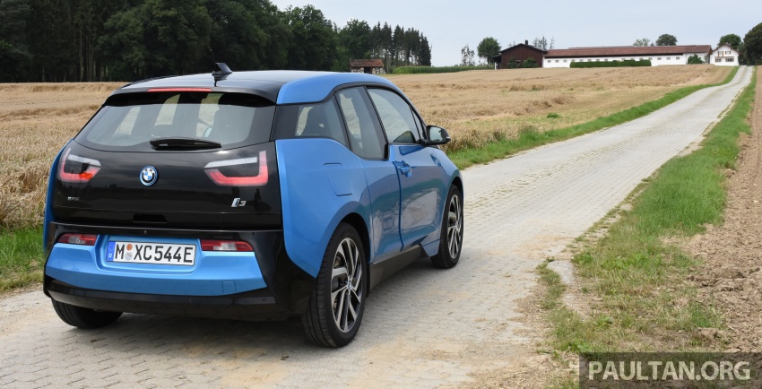 DRIVEN: 2017 BMW i3 – more range, same great fun 537620