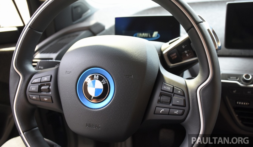 DRIVEN: 2017 BMW i3 – more range, same great fun 537629