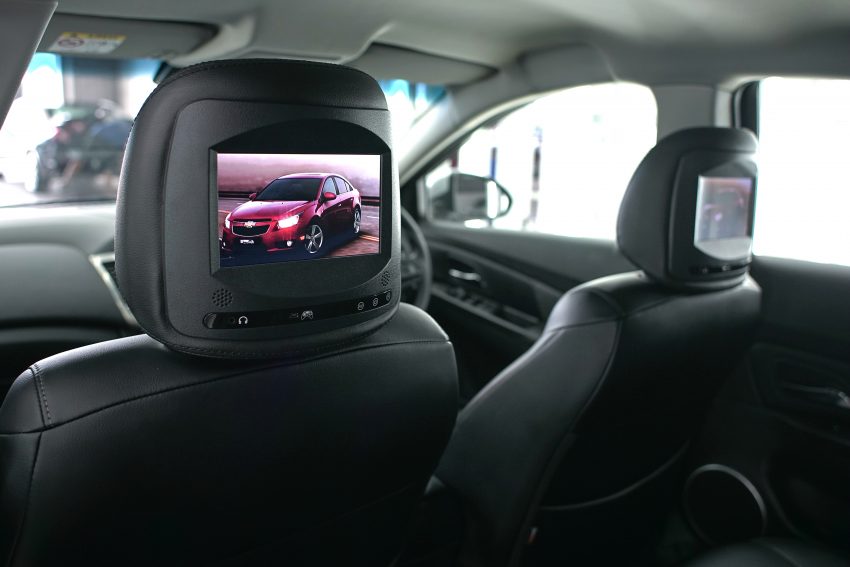 Chevrolet Merdeka promo – rebates of up to RM20,000; 7-in AVN, rear monitor, reverse cam on Cruze, Orlando 534739