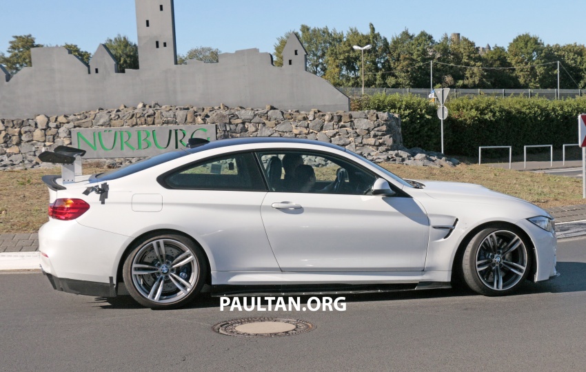 SPYSHOTS: BMW M4 sighted with more aero goodies 541422