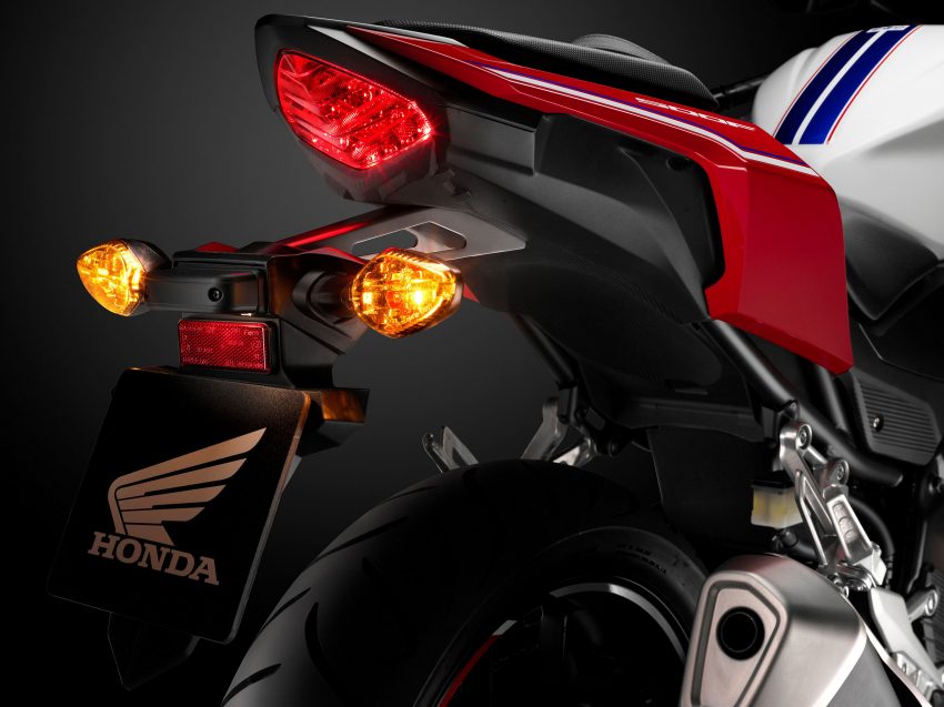 Honda CBR500R, CB500F dan CBX500X 2016 untuk pasaran Malaysia terima peningkatan; guna lampu LED 533952
