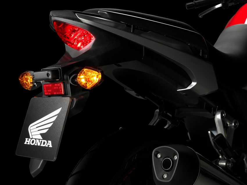 Honda CBR500R, CB500F dan CBX500X 2016 untuk pasaran Malaysia terima peningkatan; guna lampu LED 533969