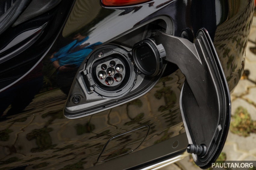 Mercedes-Benz C350e plug-in hybrid in M’sia soon – Airmatic, 0-100 km/h 5.9 sec, 2.1 l/100 km, RM299k est 539626