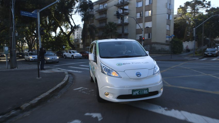 Nissan unveils world’s first solid-oxide fuel cell vehicle 530591