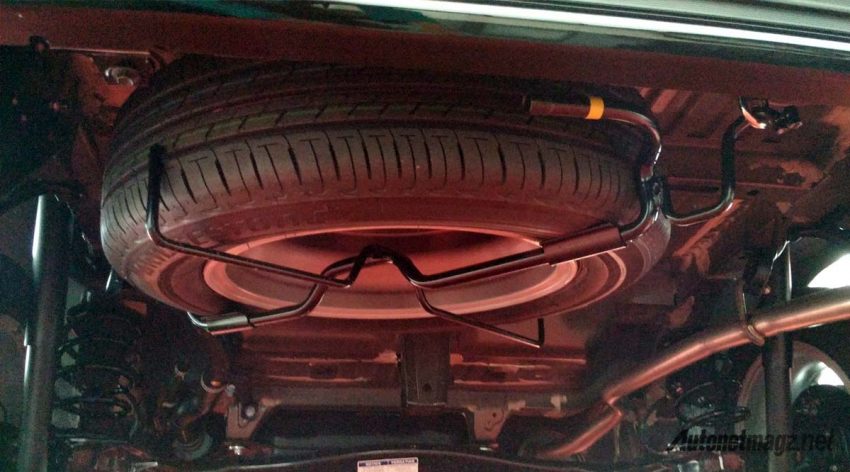 Toyota Calya dipamerkan di bilik pameran di Indonesia sebelum dilancarkan – 1.2 liter Dual VVT-i, RM46k 527616