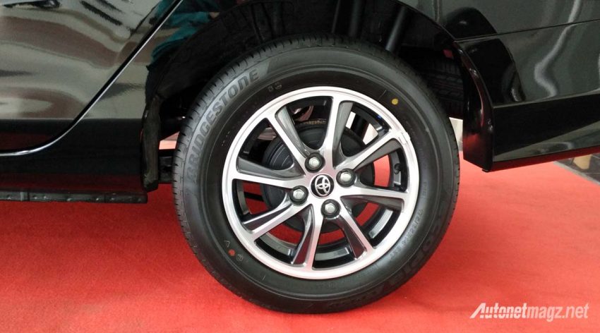 Toyota Calya dipamerkan di bilik pameran di Indonesia sebelum dilancarkan – 1.2 liter Dual VVT-i, RM46k 527584