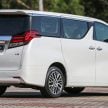 Toyota Alphard facelift spotted with new front fascia