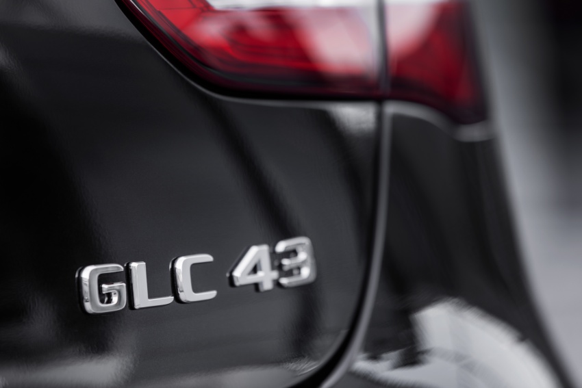 Mercedes-AMG GLC43 Coupe – low-slung sports SUV 542276