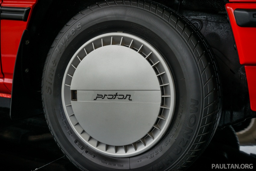 Proton Saga – all three generations side-by-side 555617